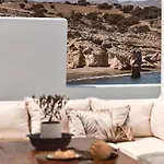 Infinity Milos