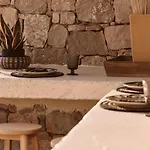 Вилла Infinity Milos Пачаина