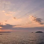 Вилла Infinity Milos *