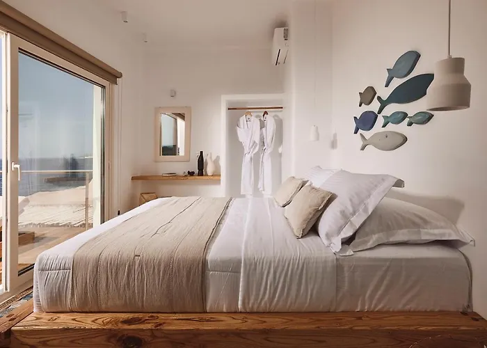 Villa Infinity Milos Pachaina