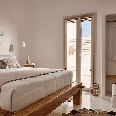 Infinity Milos Villa Pachaina