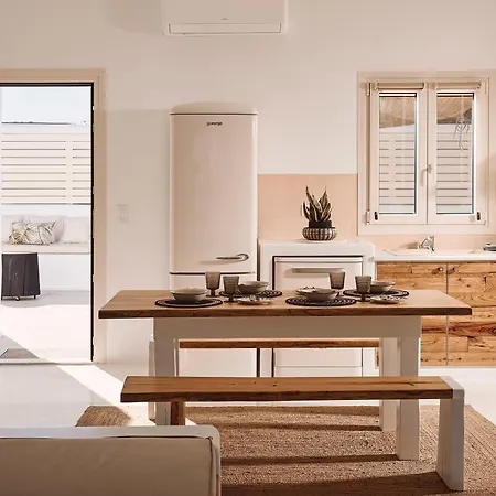 Villa Infinity Milos Pachaina