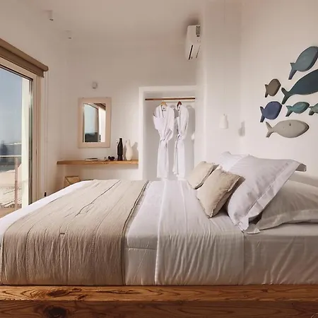 Villa Infinity Milos Pachaina