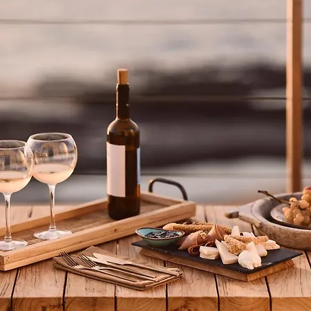 Villa Infinity Milos Pachaina