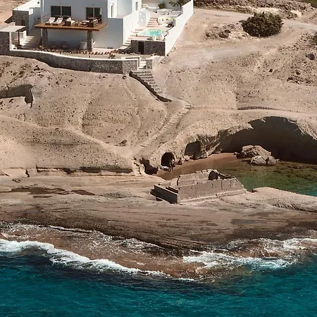 Infinity Milos * Pachaina