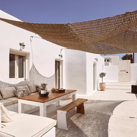 Villa Infinity Milos Pachaina