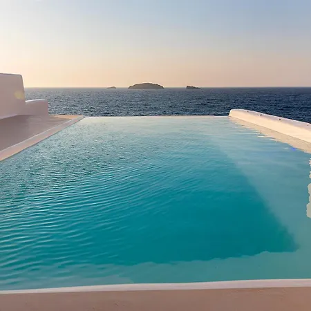 Villa Infinity Milos Pachaina
