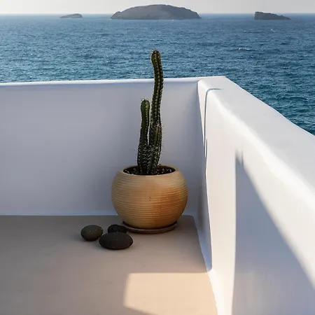 Villa Infinity Milos Pachaina