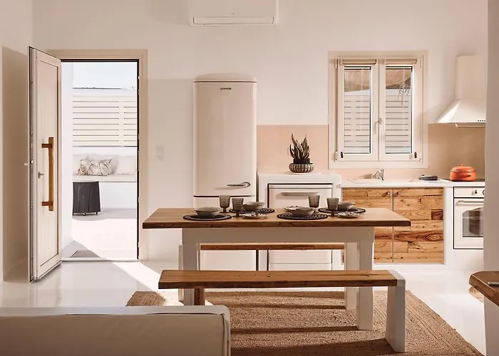 Willa Infinity Milos Pachaina