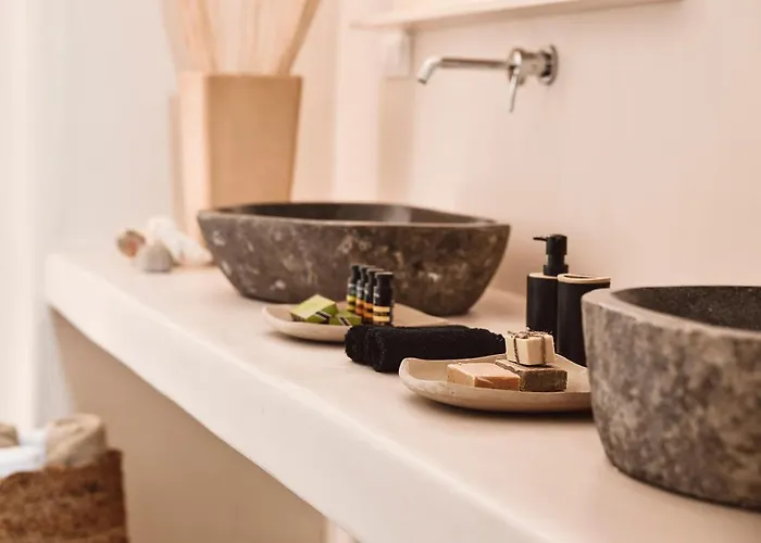 Infinity Milos Willa Pachaina