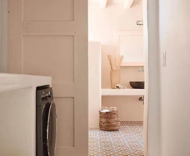 Willa Infinity Milos *