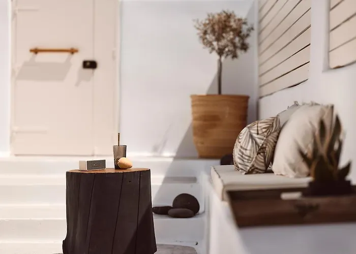 Willa Infinity Milos Pachaina