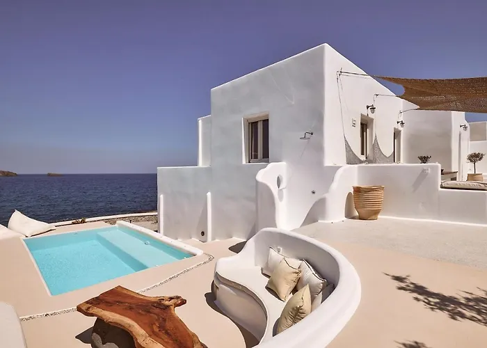 Infinity Milos Пачаина